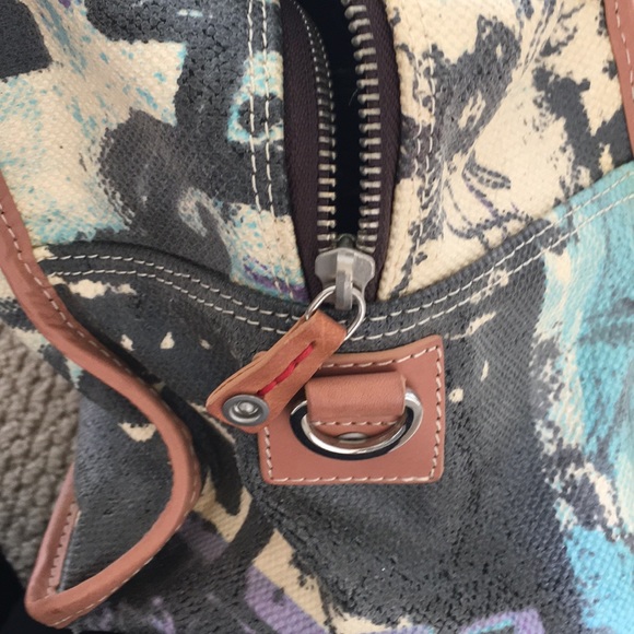 Italian print canvas Handbag - Picture 4 of 7